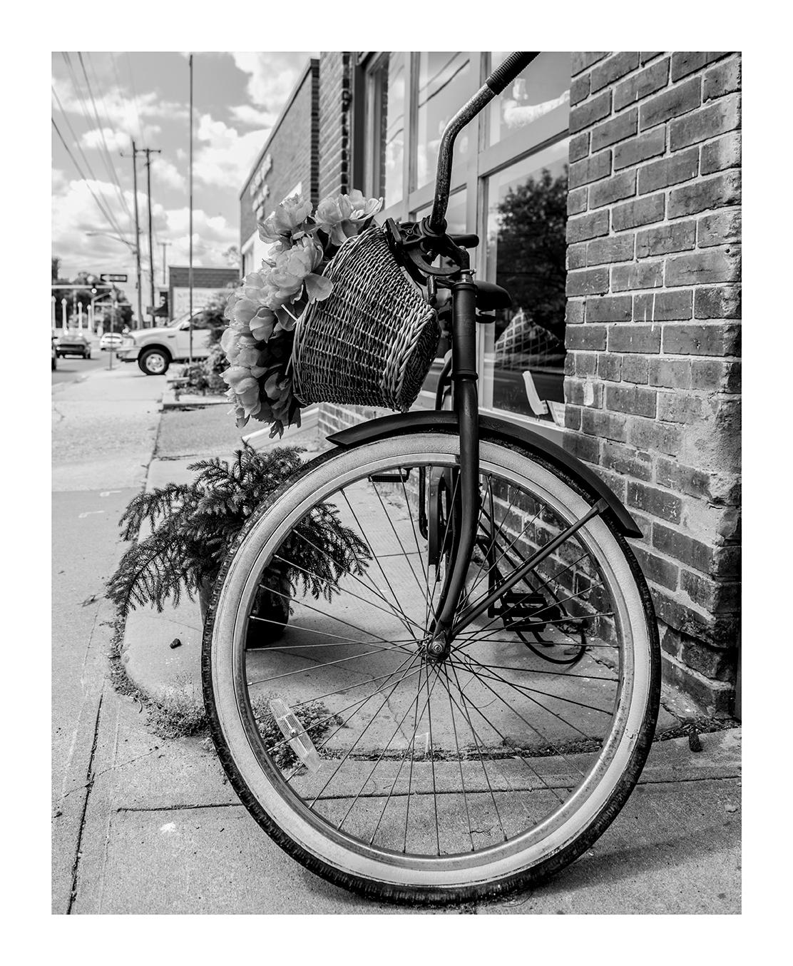 Snow Hill, Maryland sidewalk scene